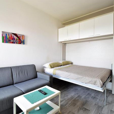 Ferienwohnung Monolocale Nuovissimo San Giuliano Milanese Exterior foto